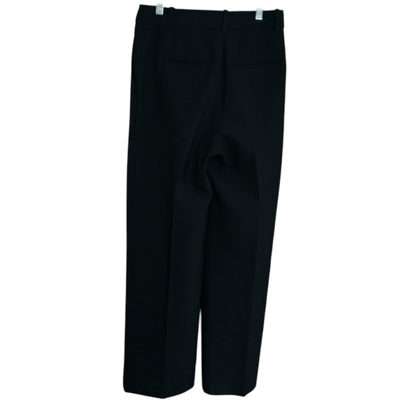 Aritzia The Effortless Pant - (Re)ssential in Black size 4 - Picture 5 of 8